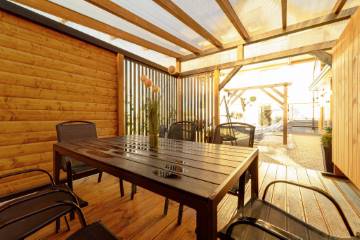 Bania zewnętrzna z hydromasażem  | Willa Lux Wolf