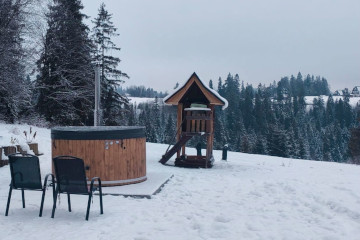 Bania zewnętrzna z hydromasażem  | Willa Lux Wolf